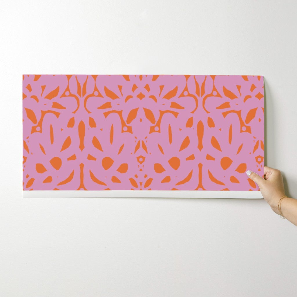 Trellis, wallpaper, lilac on bright red