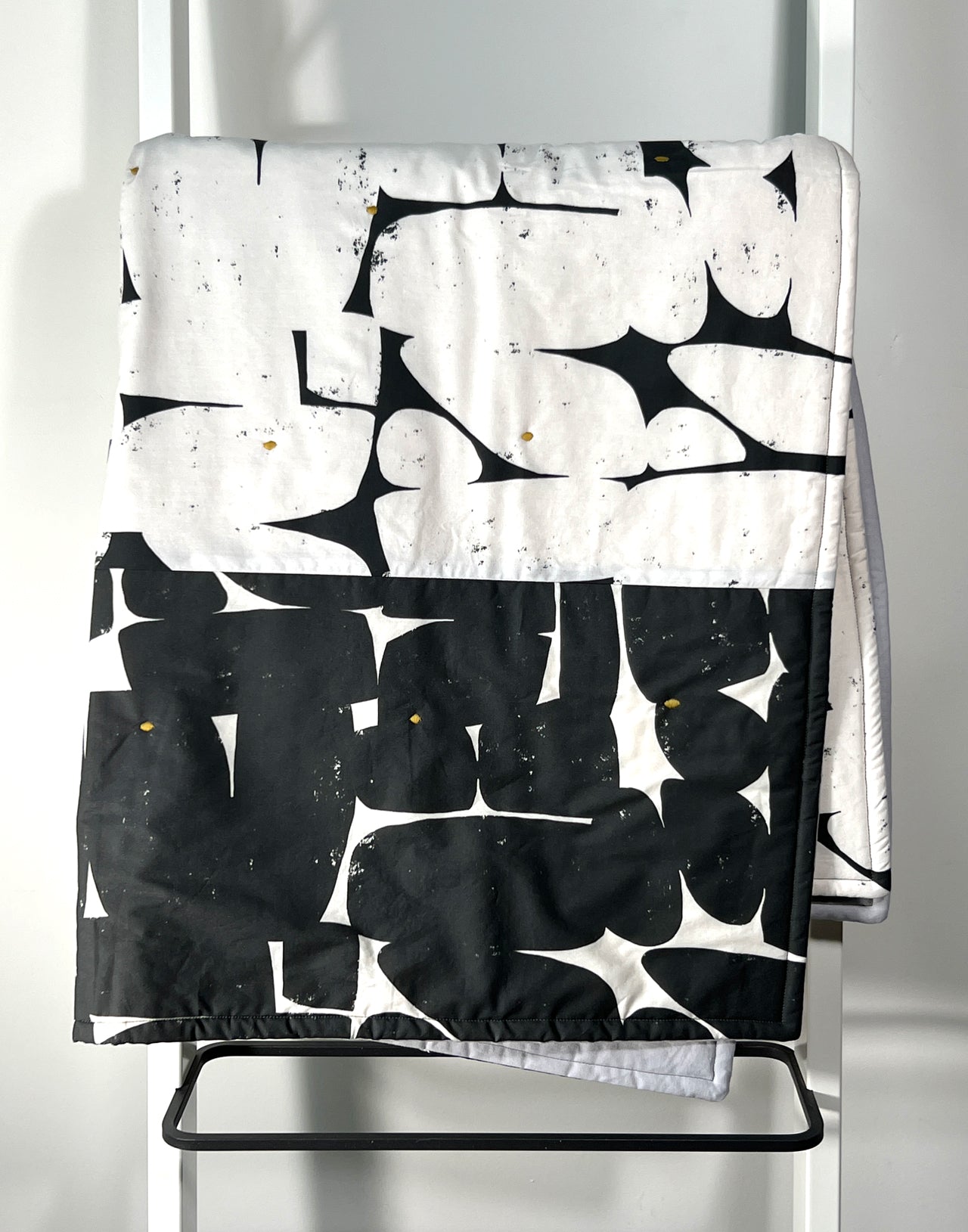 Gathering, quilted blanket, small