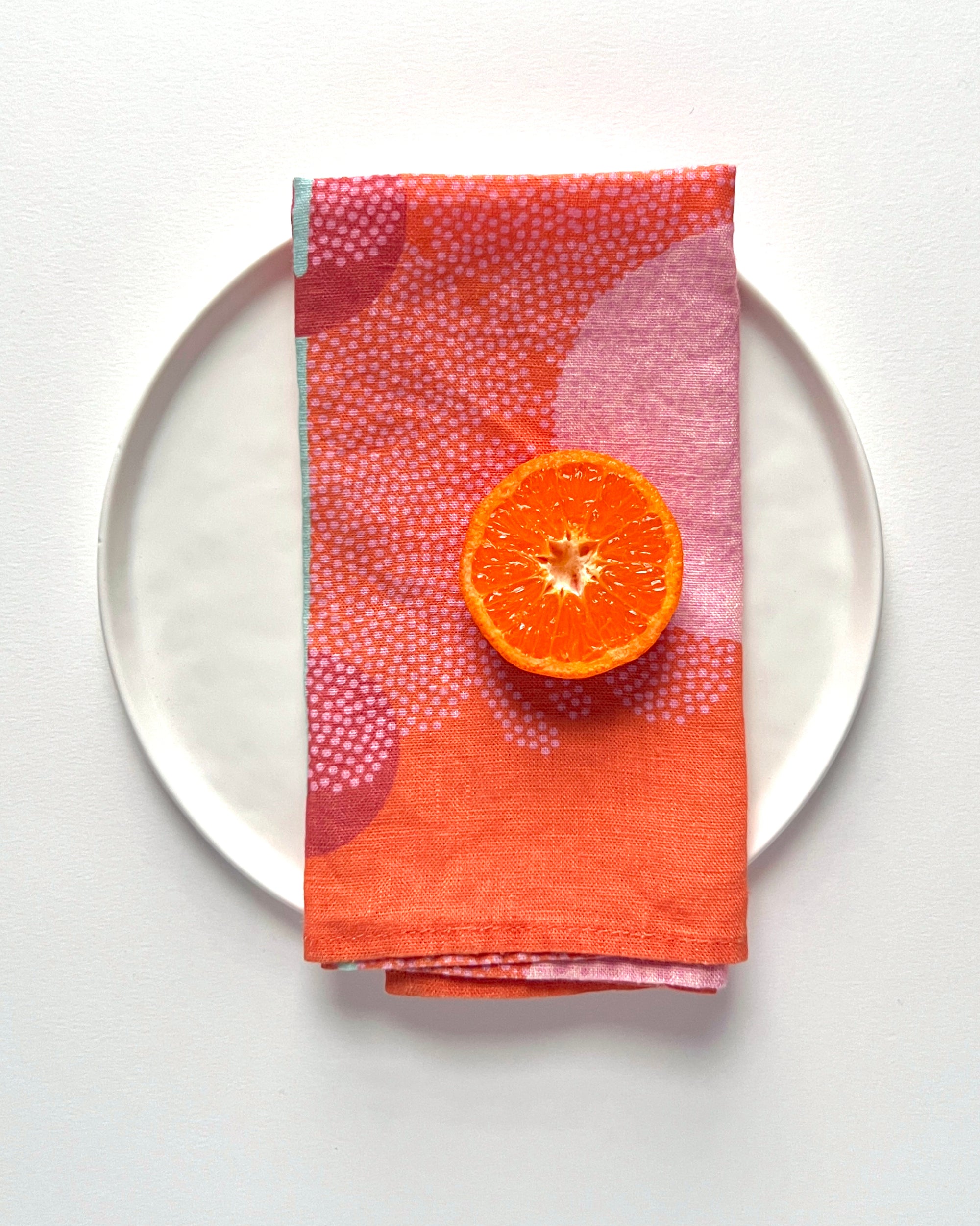 Cascade linen napkin, coral