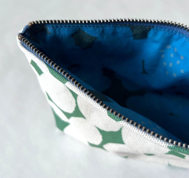 Big Dots Zipper Pouch, green