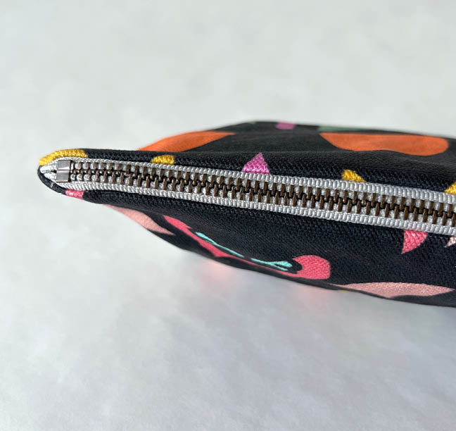 Damask Zipper Pouch, warm