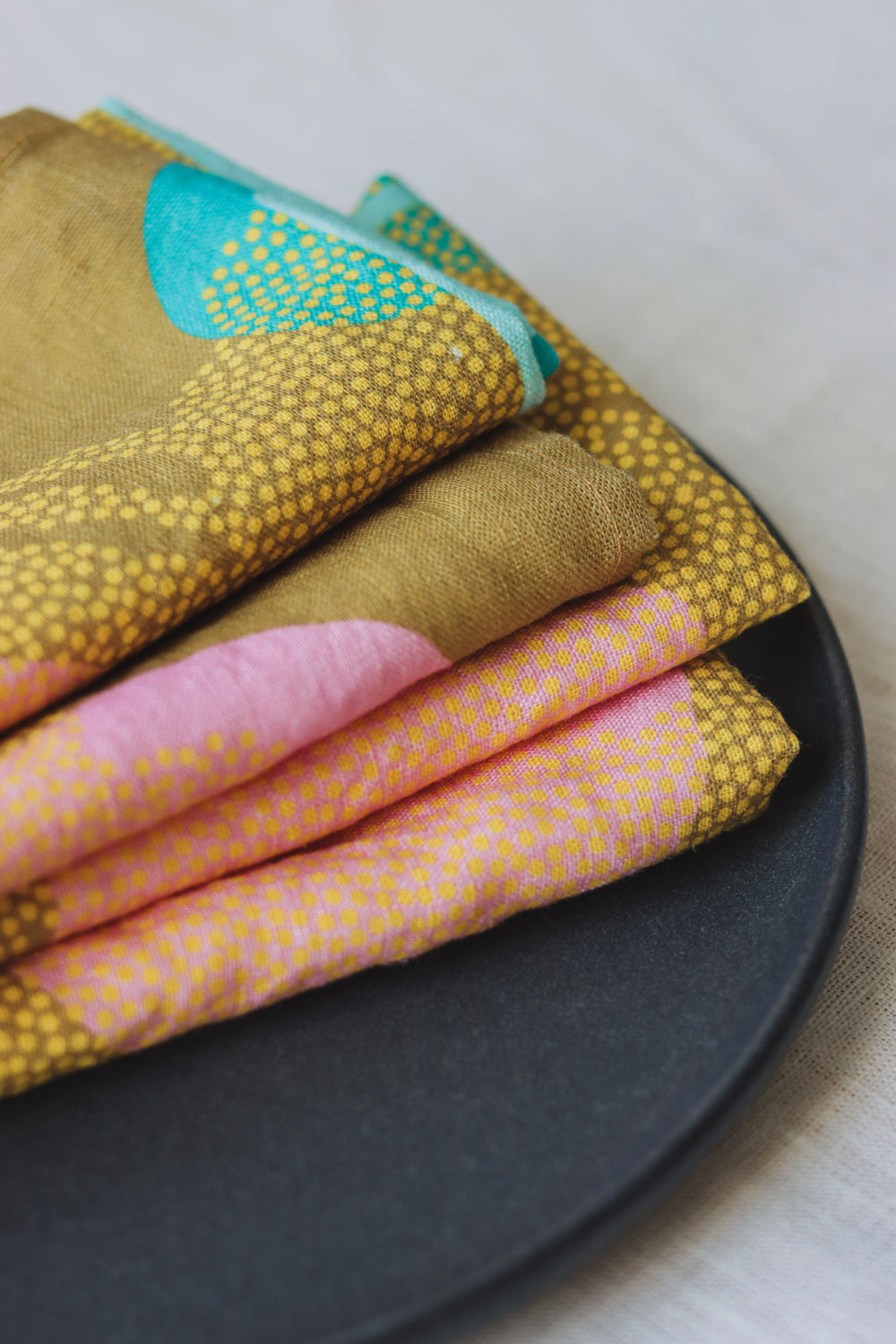 Cascade linen napkin, yellow