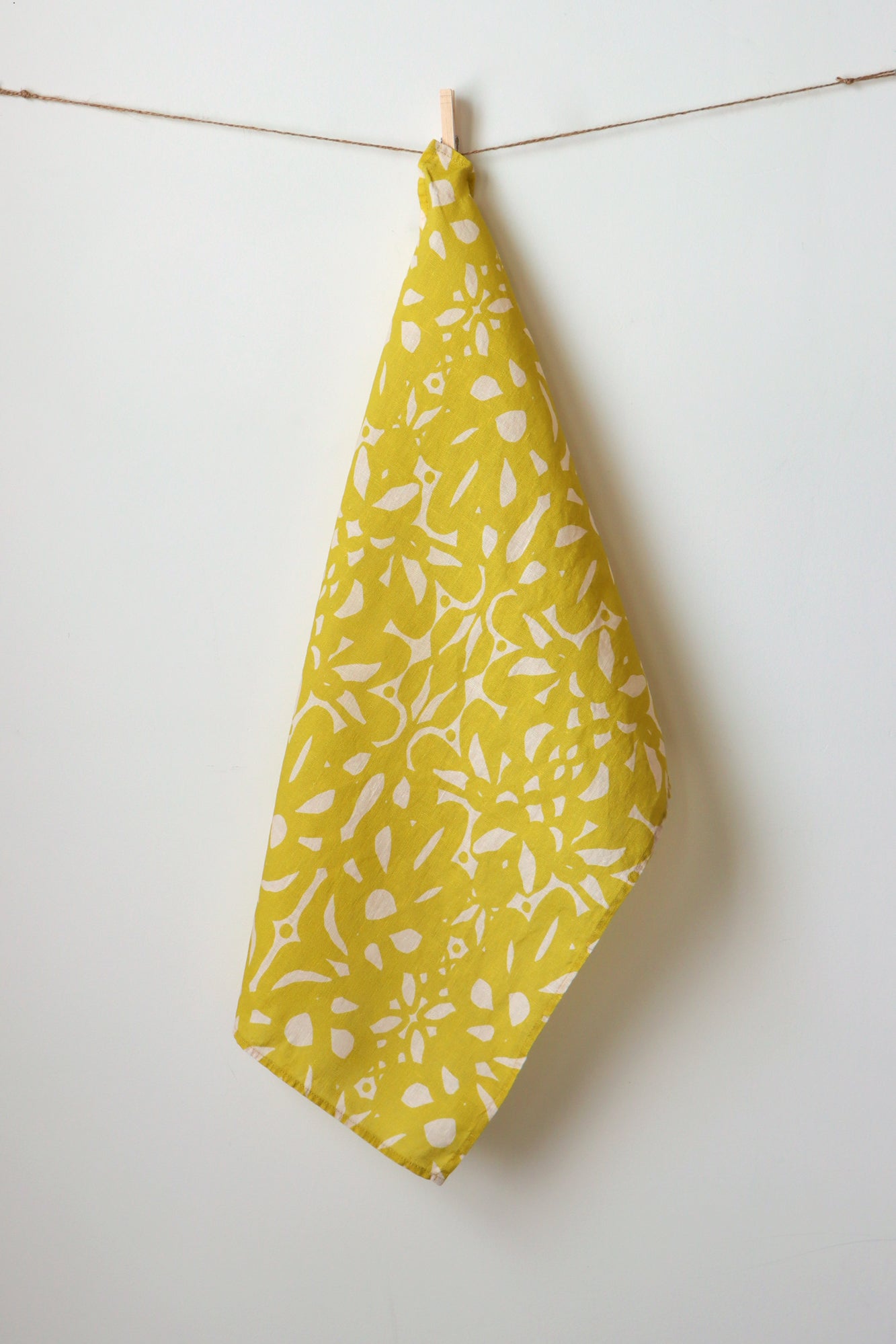 Towel, Tea Trellis 80サイズ ロンティ yellowflower houseonthehill yellow Hayes Simon Leila – トップス