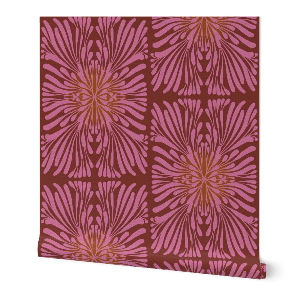 Finale Floral Tile, wallpaper, dark pink with warm glow