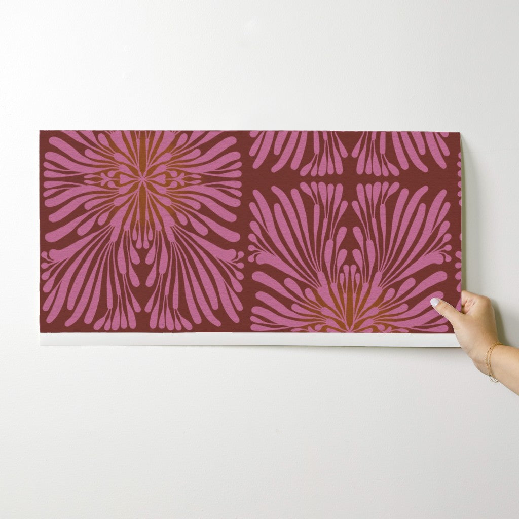 Finale Floral Tile, wallpaper, dark pink with warm glow