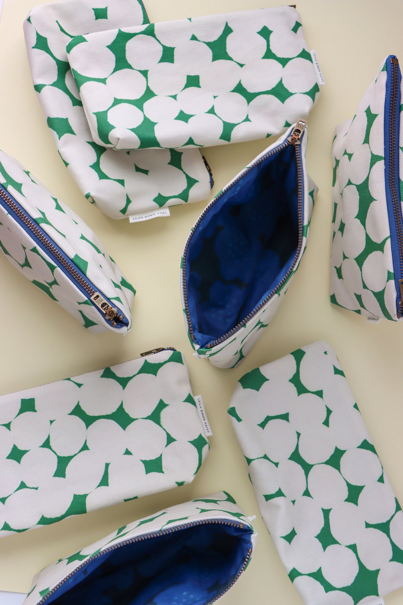 Big Dots Zipper Pouch, green – Leila Simon Hayes